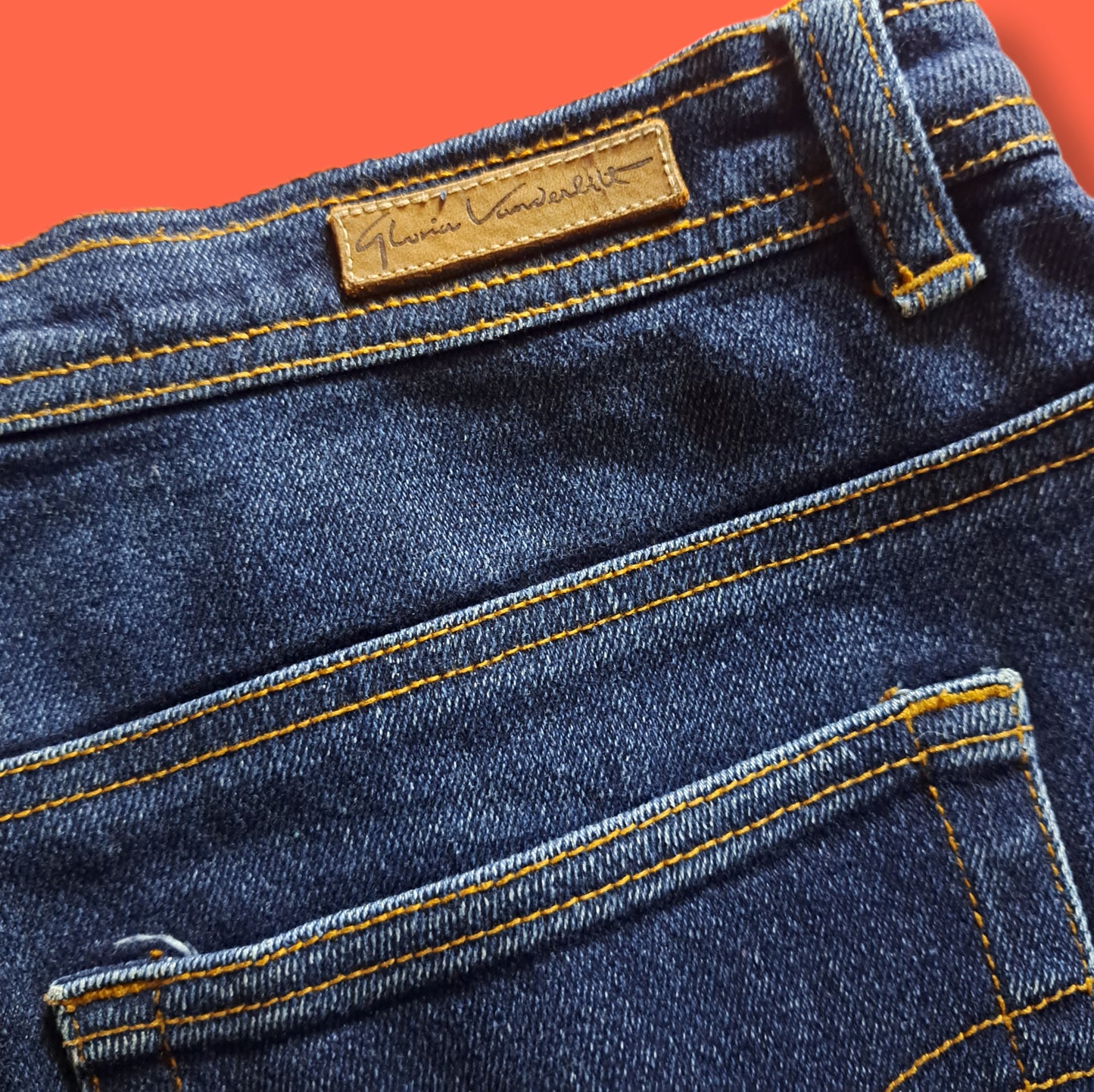 Vintage "Gloria Vanderbilt" High Waist Mom Jeans