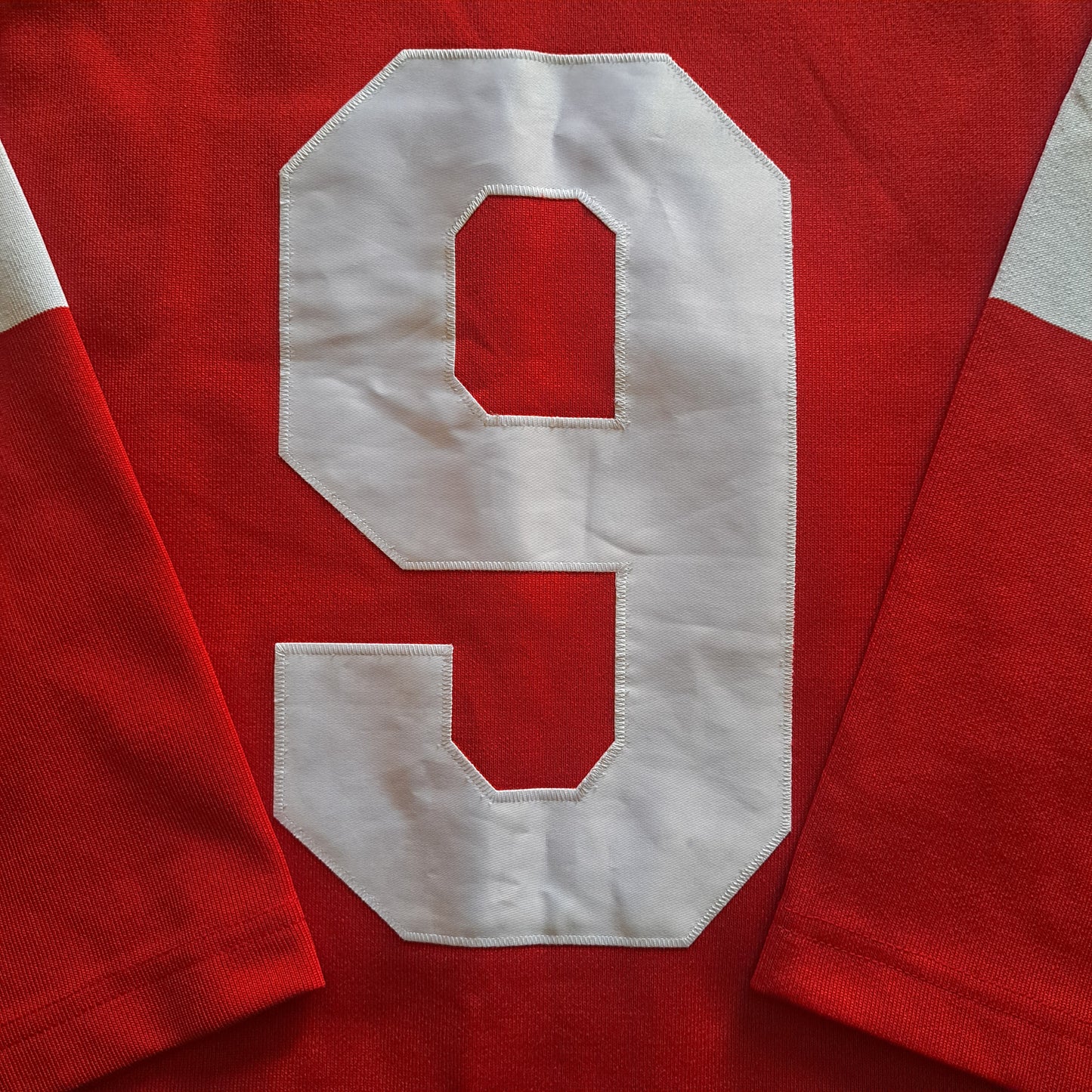 Retro "Gordie Howe" Number 9 Detroit Red Wings Hockey Throwback Jersey